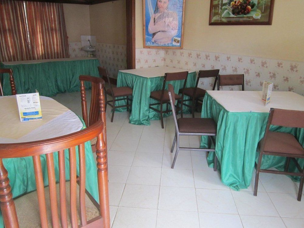 Keba Inn Lyamutundwe Exterior photo
