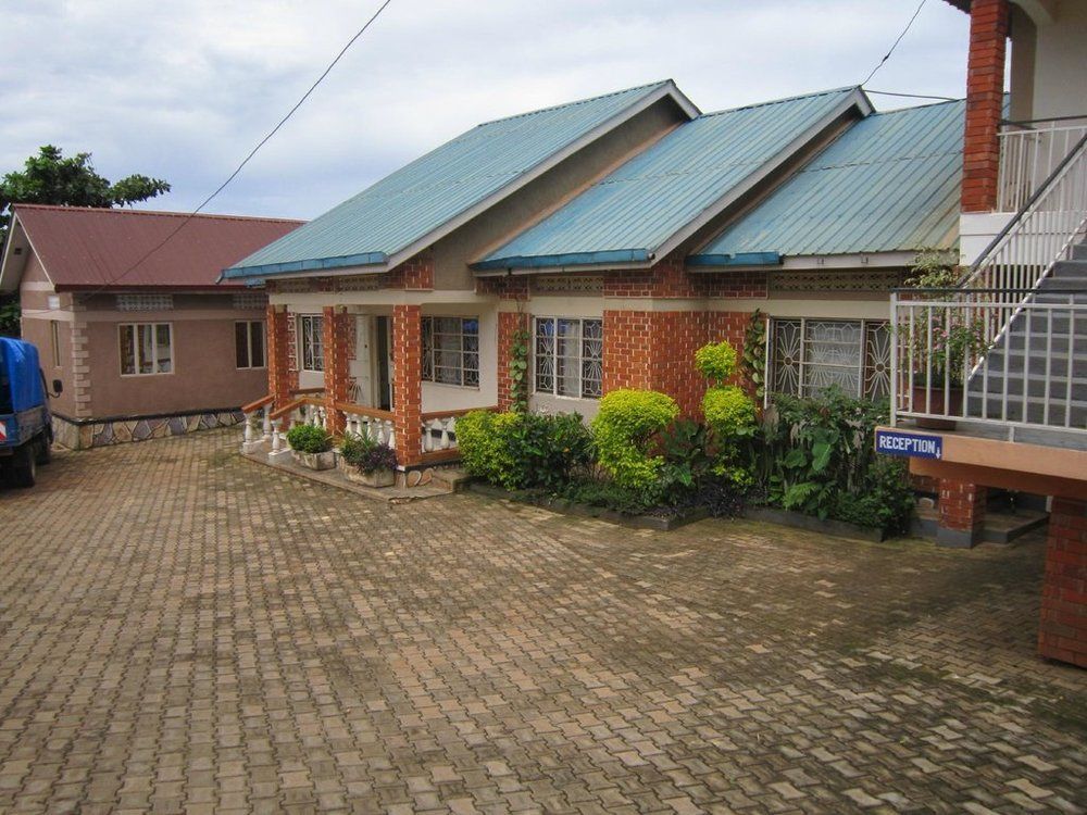 Keba Inn Lyamutundwe Exterior photo
