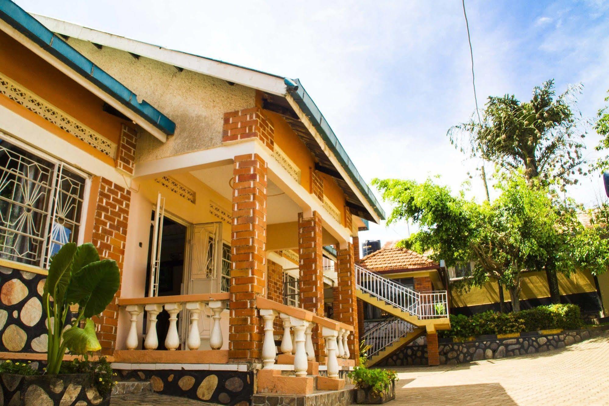 Keba Inn Lyamutundwe Exterior photo